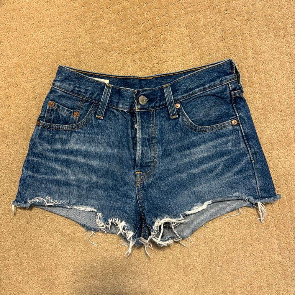 Levi’s 501 shorts